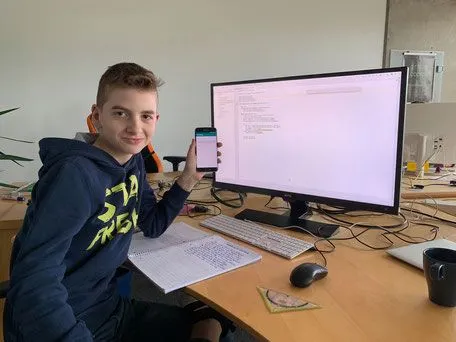 Maxim präsentiert sein Ergebnis